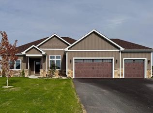 2828 Three Forks Rd, Belvidere, IL 61008