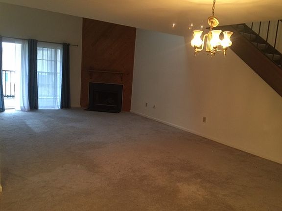 3rd image of 311 Westridge Cir