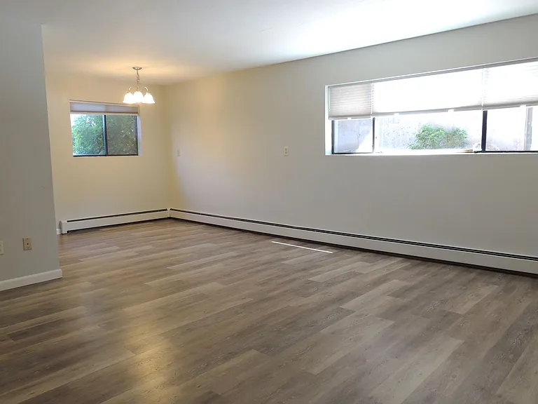 1140 Walnut Ave #19 — Photo 6