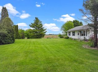 13448 E Creek Rd, Darien, WI 53114