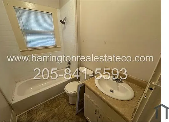 806 12th Ave — Photo 6