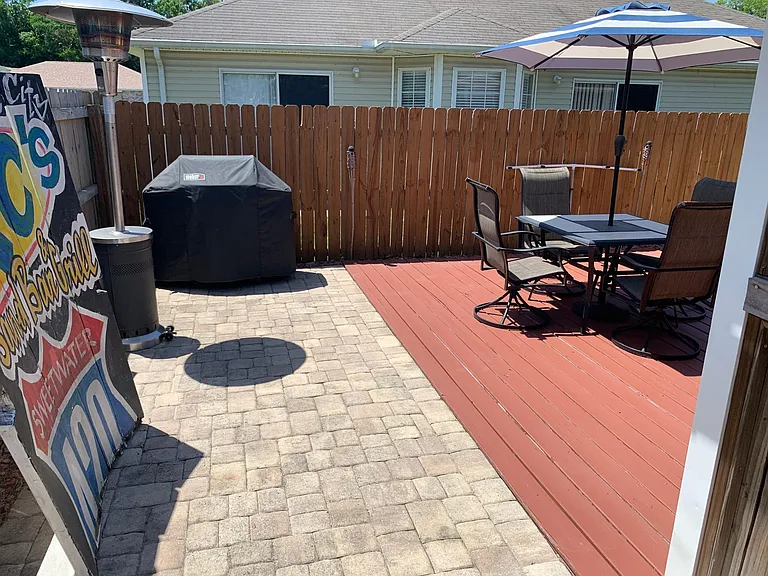 921 Scenic Oak Ln — Photo 25