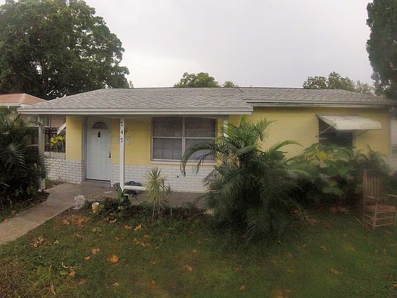 2nd image of 747 74th Ave N