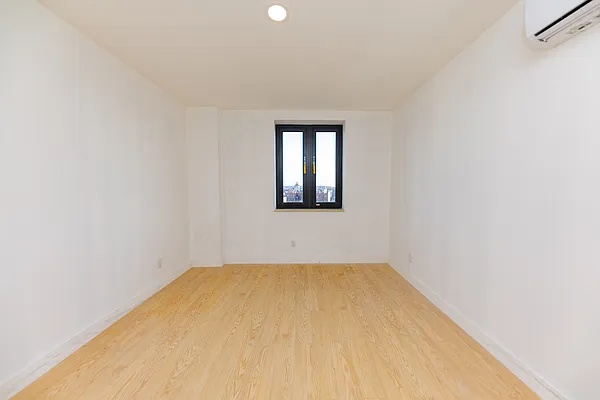 Rented by Oxford Property Group | media 12