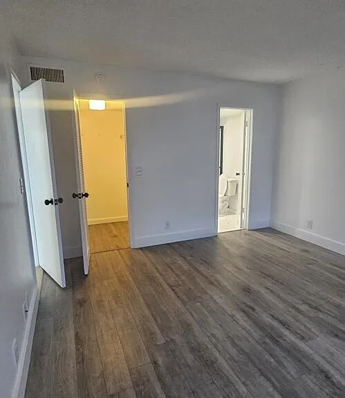 1630 Embassy Dr #105 — Photo 3
