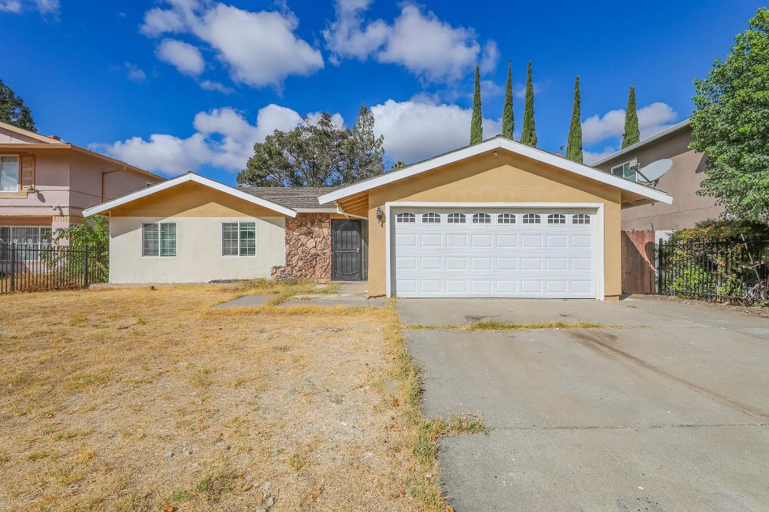 7362 Patero Cir photo 1