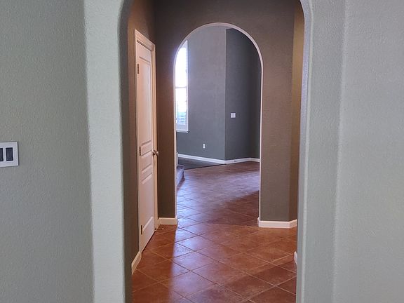 3rd image of 5069 Wilmont Ct