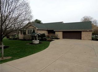 297 Service Creek Rd, Aliquippa, PA 15001