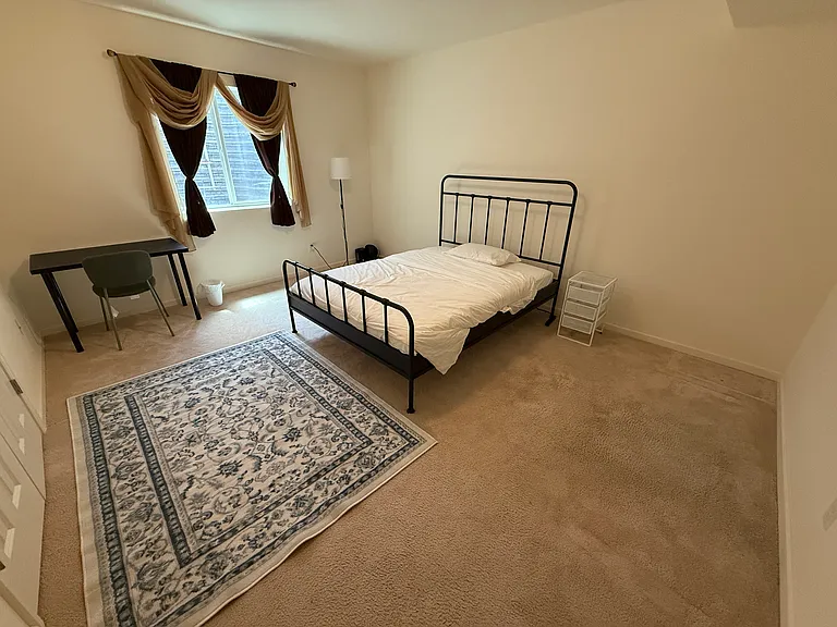 Room D - $1300