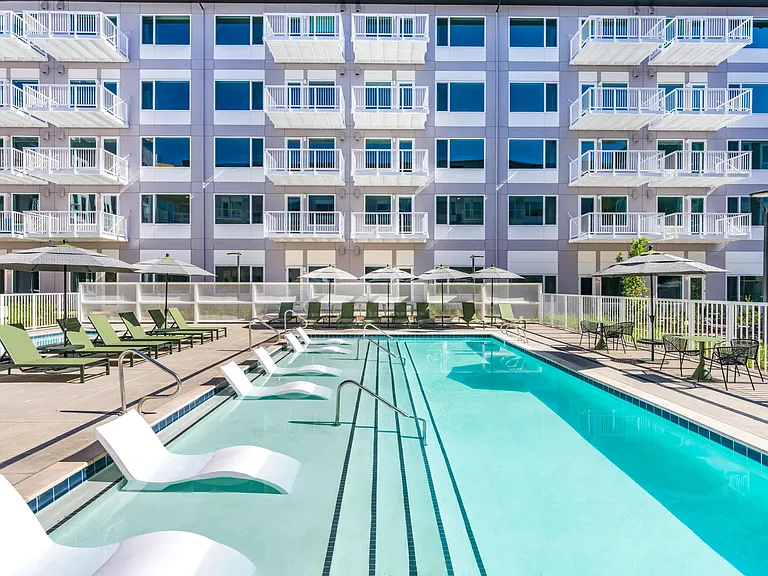 Our resort-style pool and roomy sundeck at Modera Raleigh Hills make every day feel like a getaway.