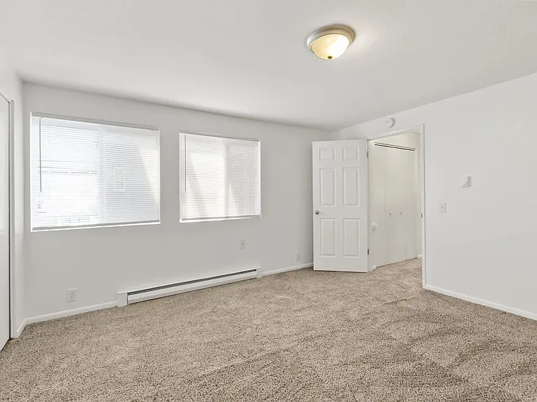 Park Ridge Apartments — Photo 83