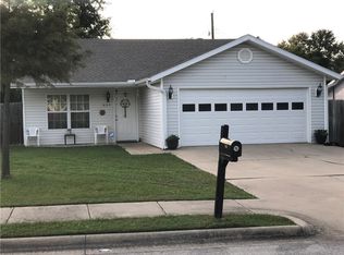 604 Savage St, Springdale, AR 72764