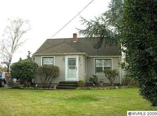 825 Treewood Ln SE, Salem, OR 97317