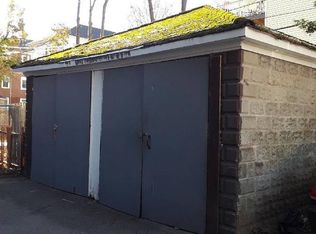 26 Dale St #G, Worcester, MA 01610