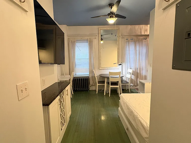 39 Hemenway St #3 — Photo 2