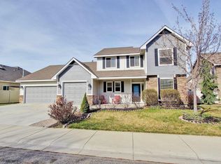 229 S Fernan Lake Way, Star, ID 83669