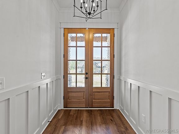 2nd image of 325 Lakes Dr