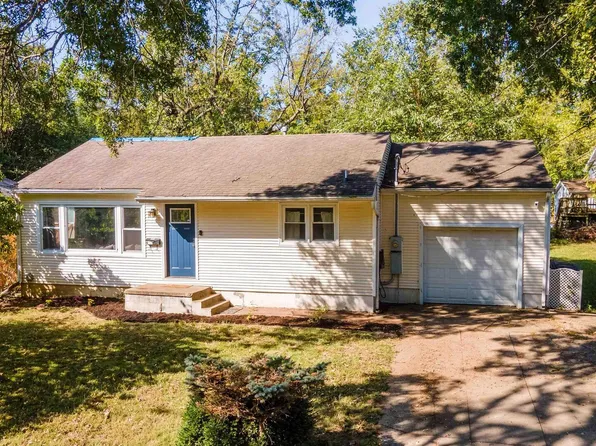 620 N Almond St, Carbondale, IL 62901