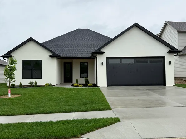 5205 Whisper Dr, Columbia, MO 65203