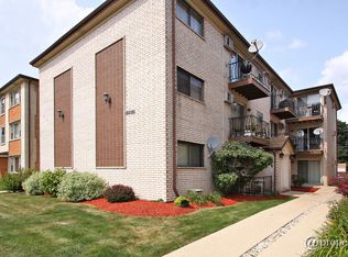 6841 N Northwest Hwy #2C, Chicago, IL 60631