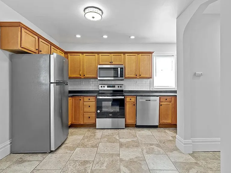 3410 Virginia Ave — Photo 7
