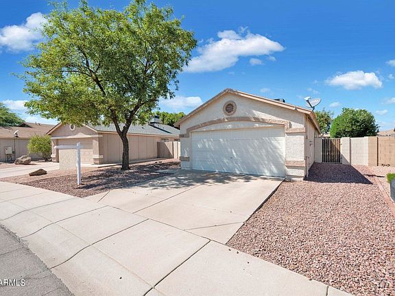 3rd image of 3168 W Robin Ln
