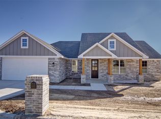 500 Holiday Hills Dr, Mineral Wells, TX 76067