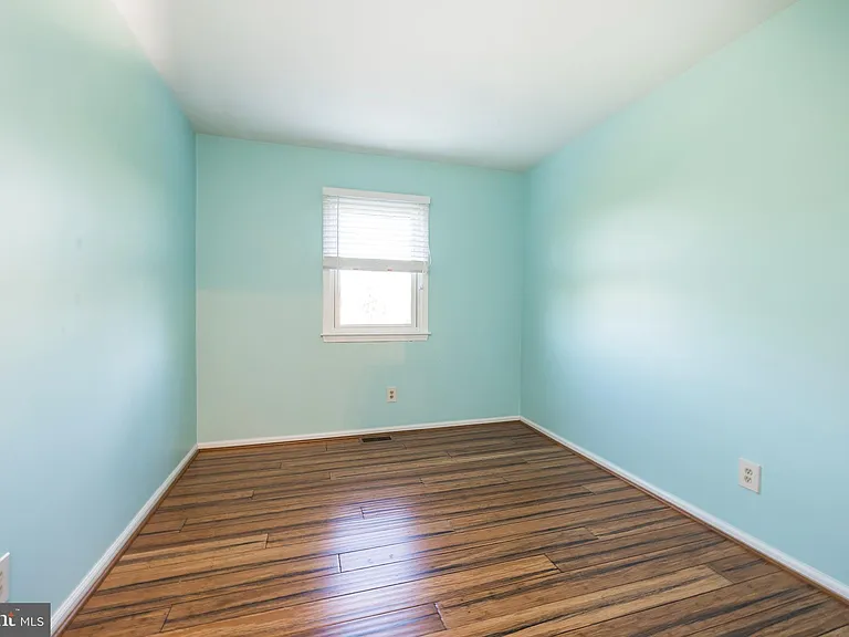 3930 Gatehouse Ln — Photo 14