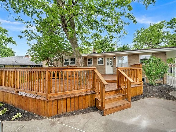 4th image of 3245 S Manor Dr