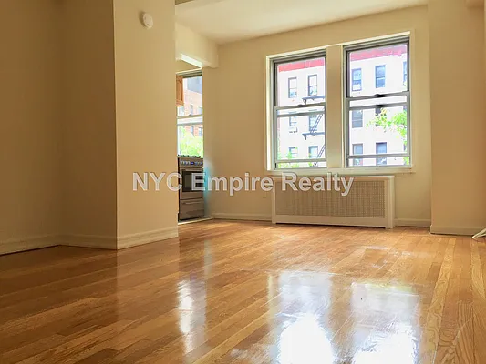 Rented by NYC Empire Realty Inc | media 1