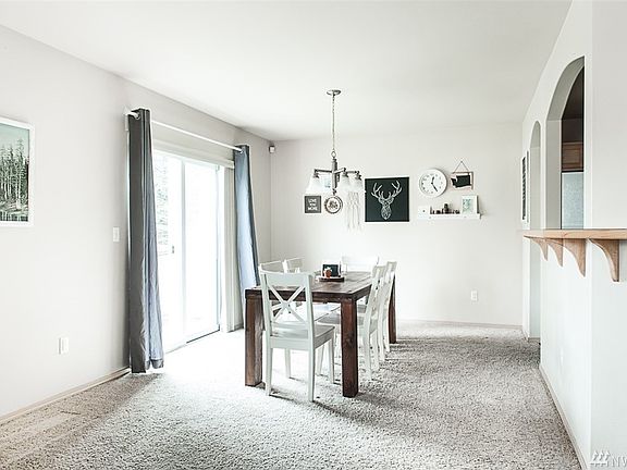 5th image of 15209 87th Ave E