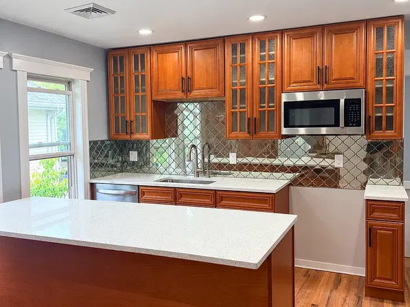 59-61 Belnel Rd, Hyde Park, MA