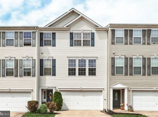 2321 Golden Eagle Dr #137, York, PA 17408