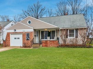 4293 Bluestone Rd, South Euclid, OH 44121