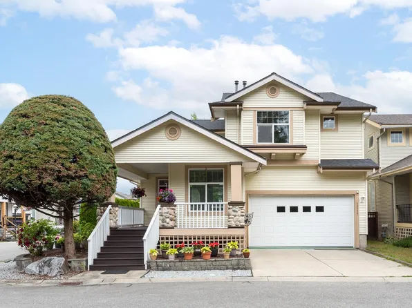 19777 Brighton Pl, Pitt Meadows, BC V3Y 2S5