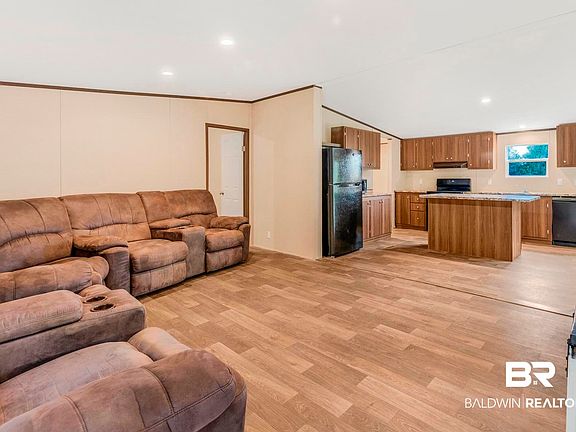 3rd image of 54309 Klasnich Rd