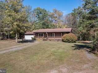 228 Sleepywoods Rd, Cross Junction, VA 22625