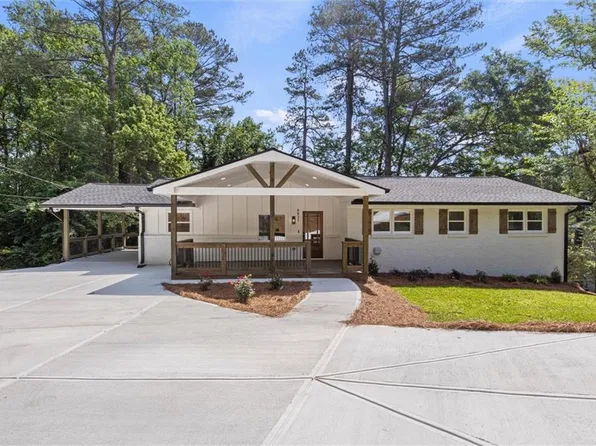 6835 Sunny Brook Ln, Sandy Springs, GA 30328