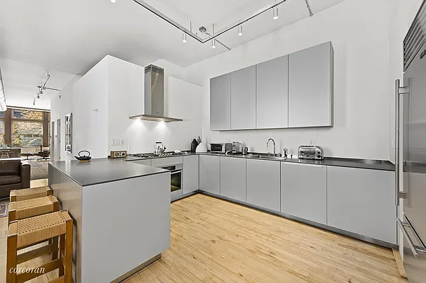 Sold by Corcoran | media 4