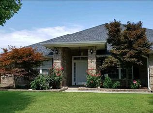 7011 Lynnfield Dr SE, Owens Cross Roads, AL 35763