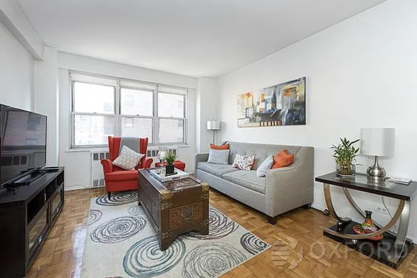 Rented by Oxford Property Group | media 27