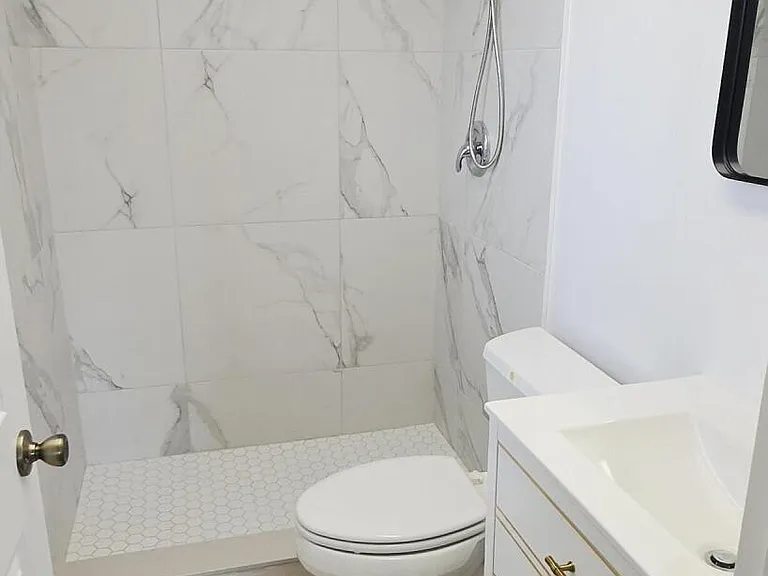 2331 NE 15th Ct — Photo 13