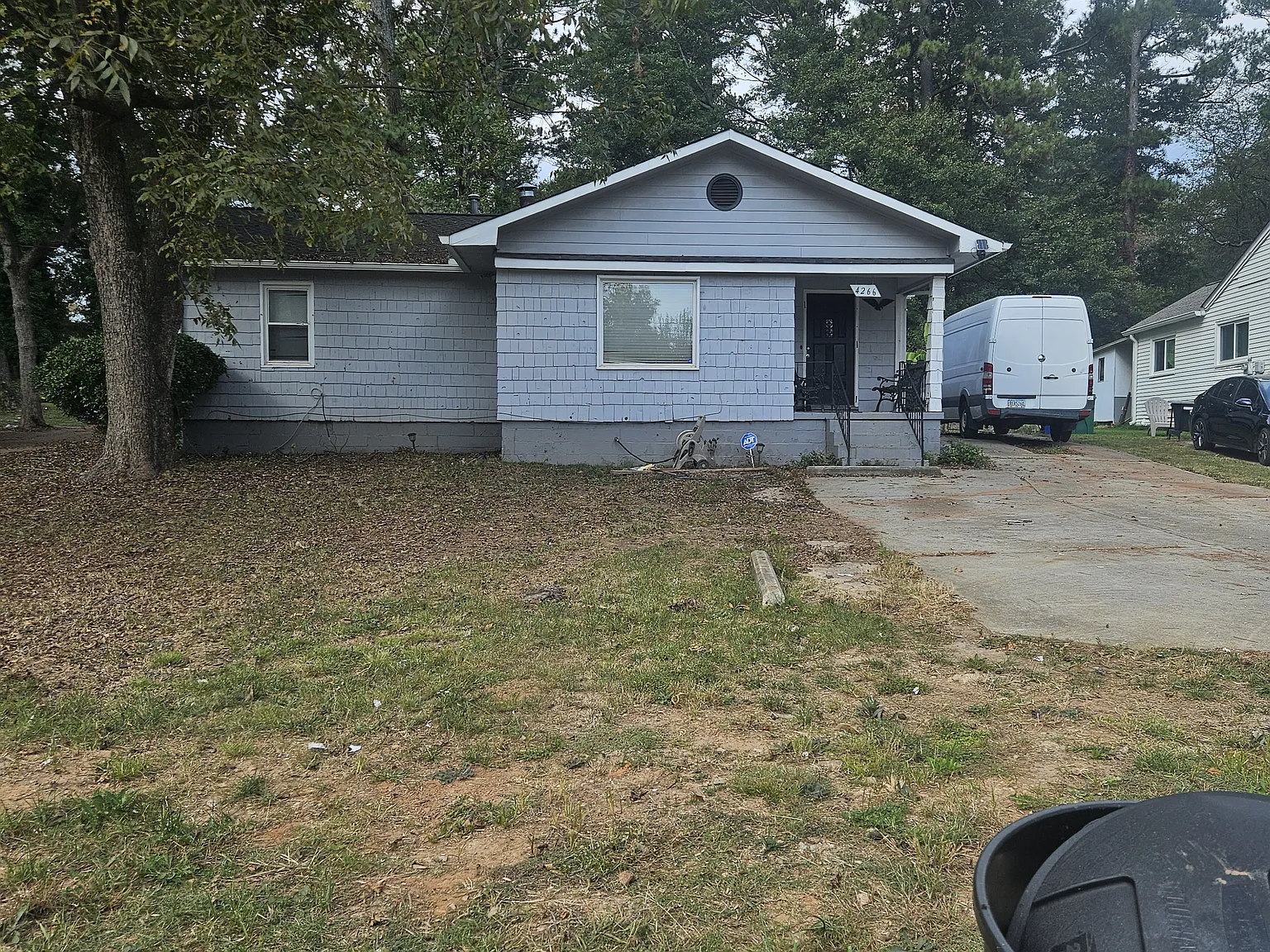 3 bed, 1257 sqft, $1,639 — Photo 2