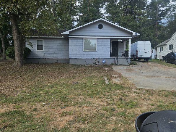 4266 Lindsey Dr