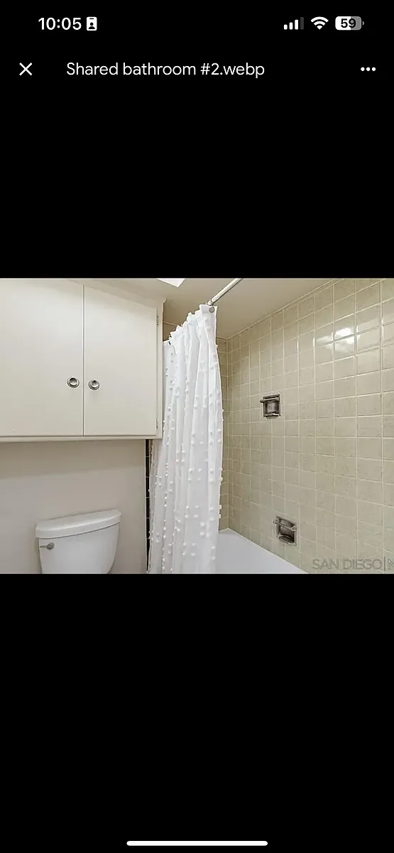Building Photo - 831 829/831 Avalon Ct #831