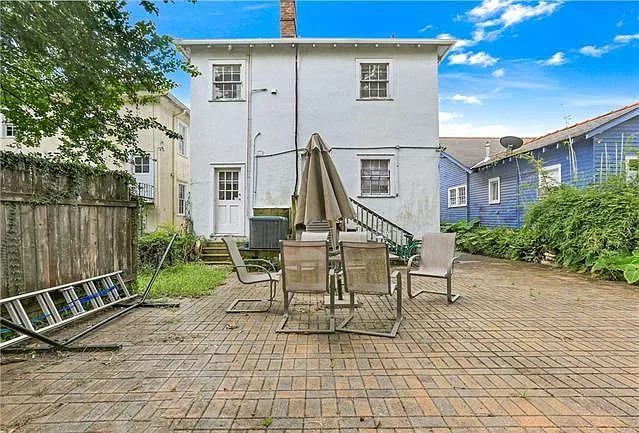 2224 Pine St — Photo 11