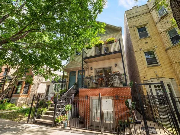 2441 N Fairfield Ave #1, Chicago, IL 60647