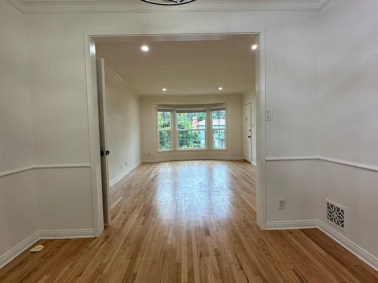 3249 Rowena Ave #4 — Photo 3