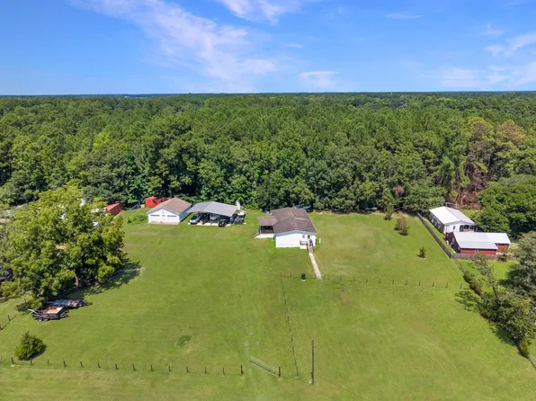 116 Stallion Ln, Moncks Corner, SC 29461