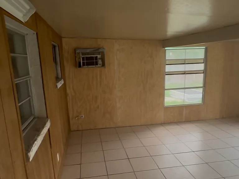 37741 Waverly Ave — Photo 12